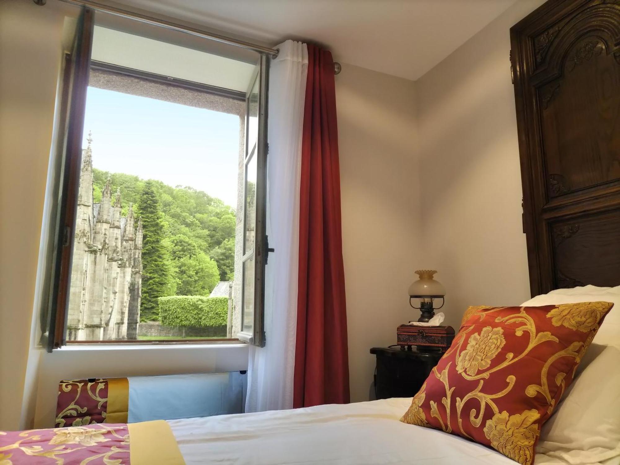 L'Escapade Medievale Fougères エクステリア 写真